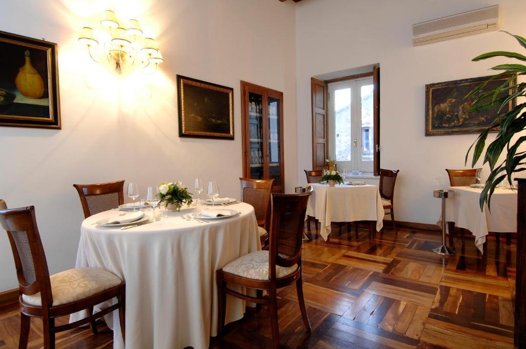 Hotel Ristorante Le Clarisse อามันเตีย ภายนอก รูปภาพ